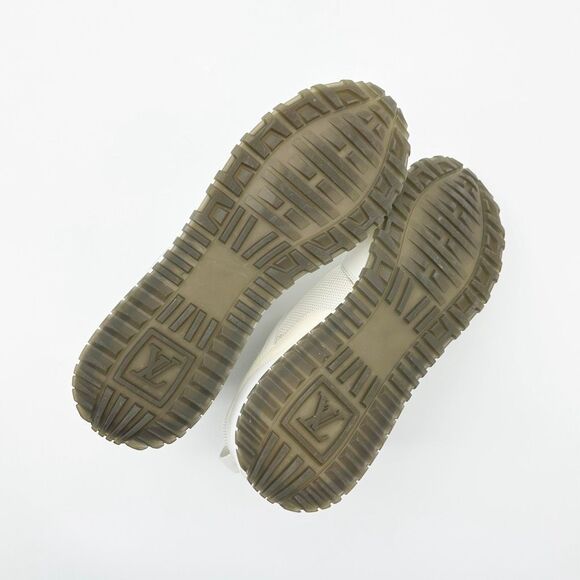 LOUIS VUITTON White Run Away Sneaker White Damier Size 39.5 LV Logo Running Shoe - Picture 12 of 13
